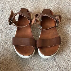 MIA Brown Sandals
